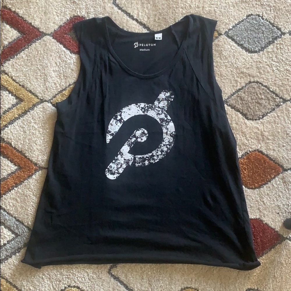Peloton tank